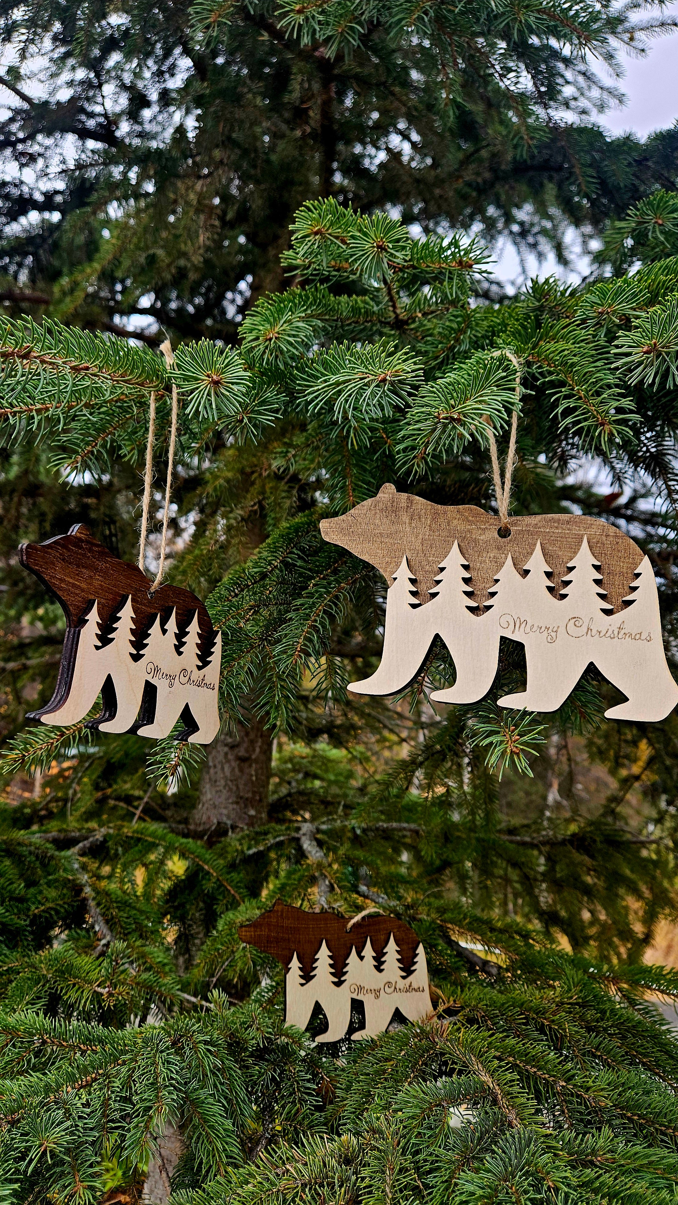 Wooden Bear Christmas Ornament – Forest Design