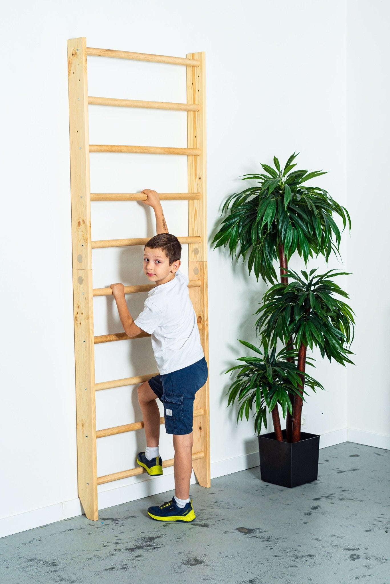 Gymnastics Stall bar - CleverWood