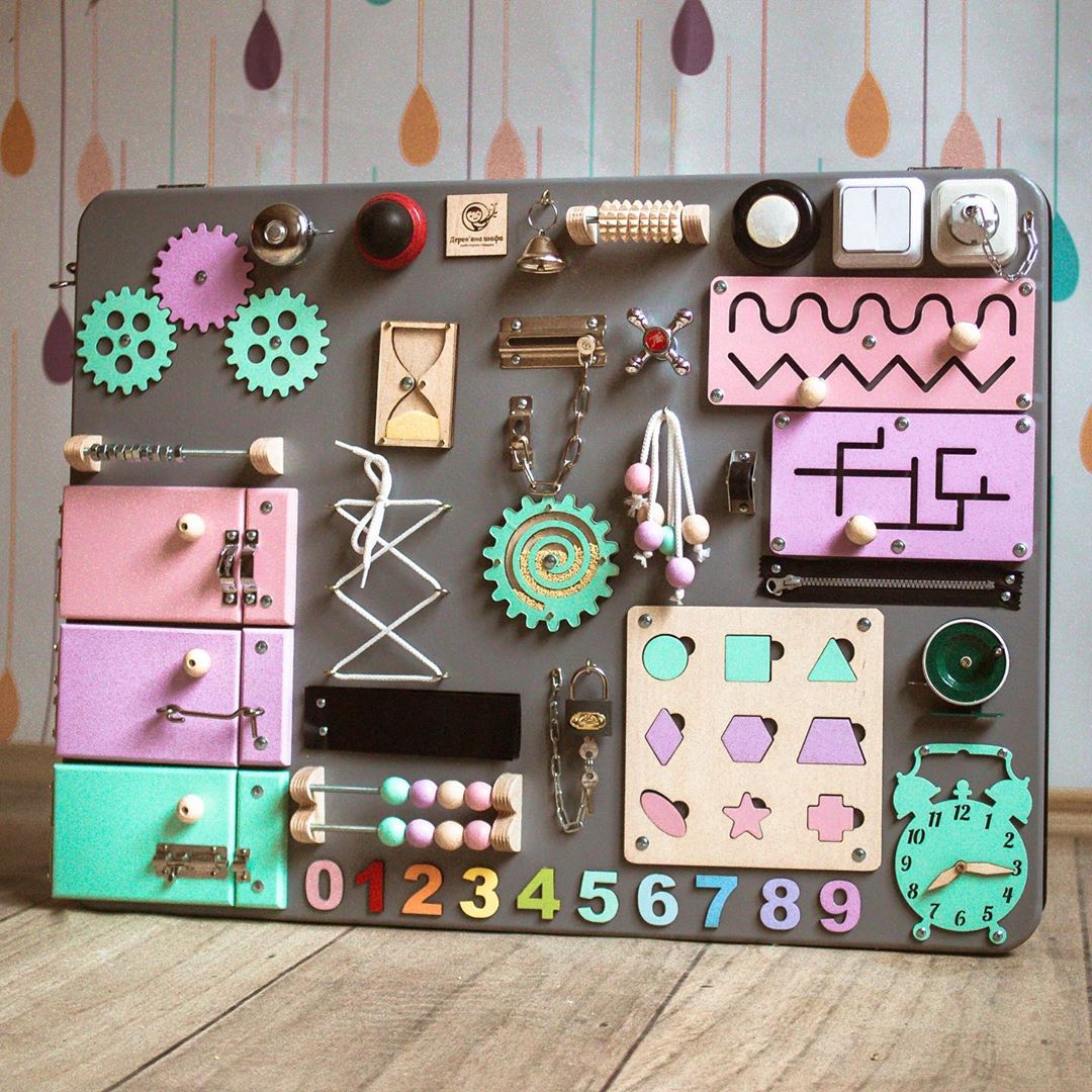 Medium Educational Busy Board for Brain and Motor Skills Development - CleverWood