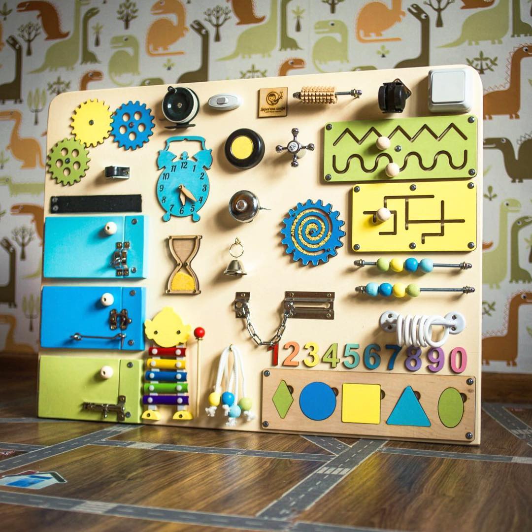 Medium Educational Busy Board for Brain and Motor Skills Development - CleverWood