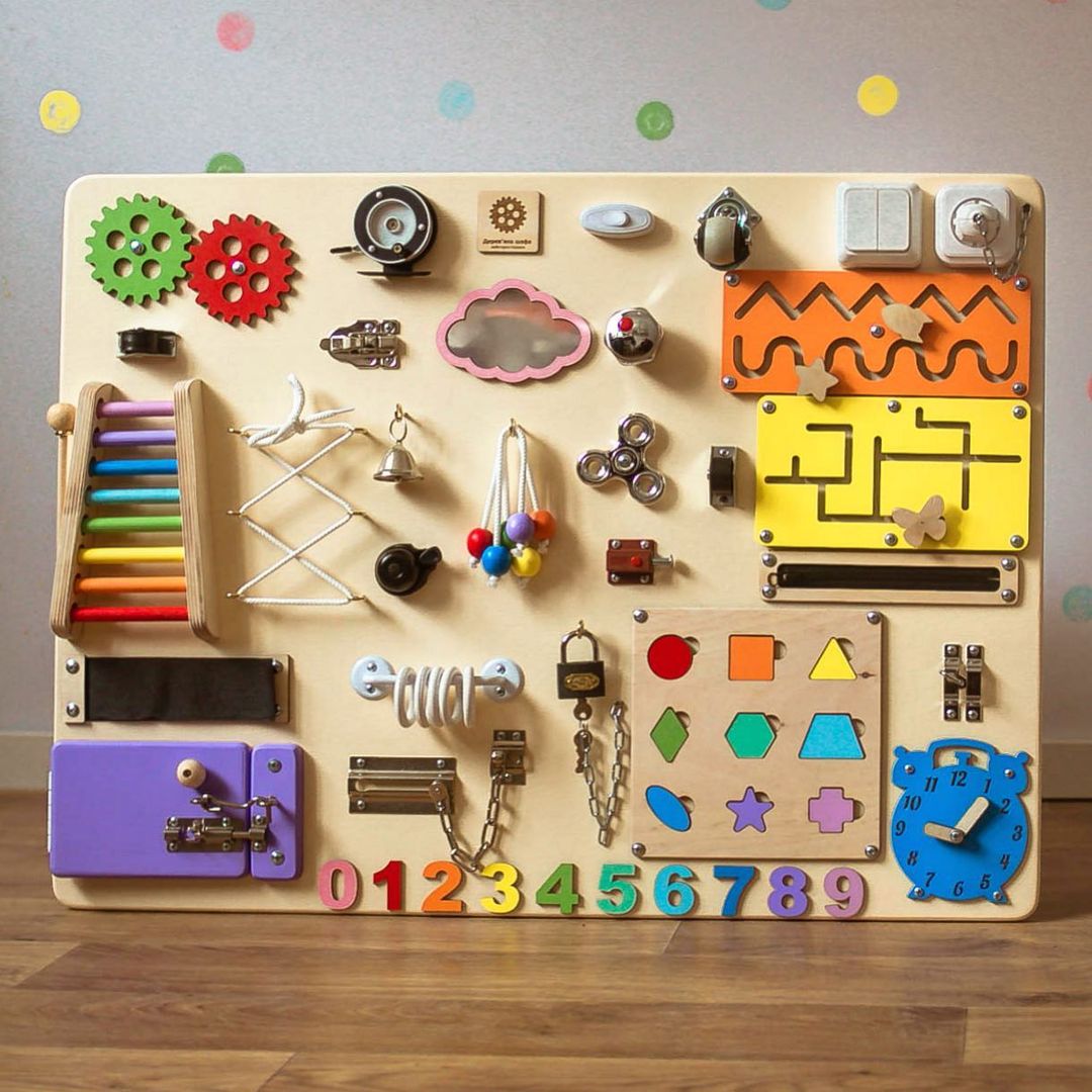 Medium Educational Busy Board for Brain and Motor Skills Development - CleverWood