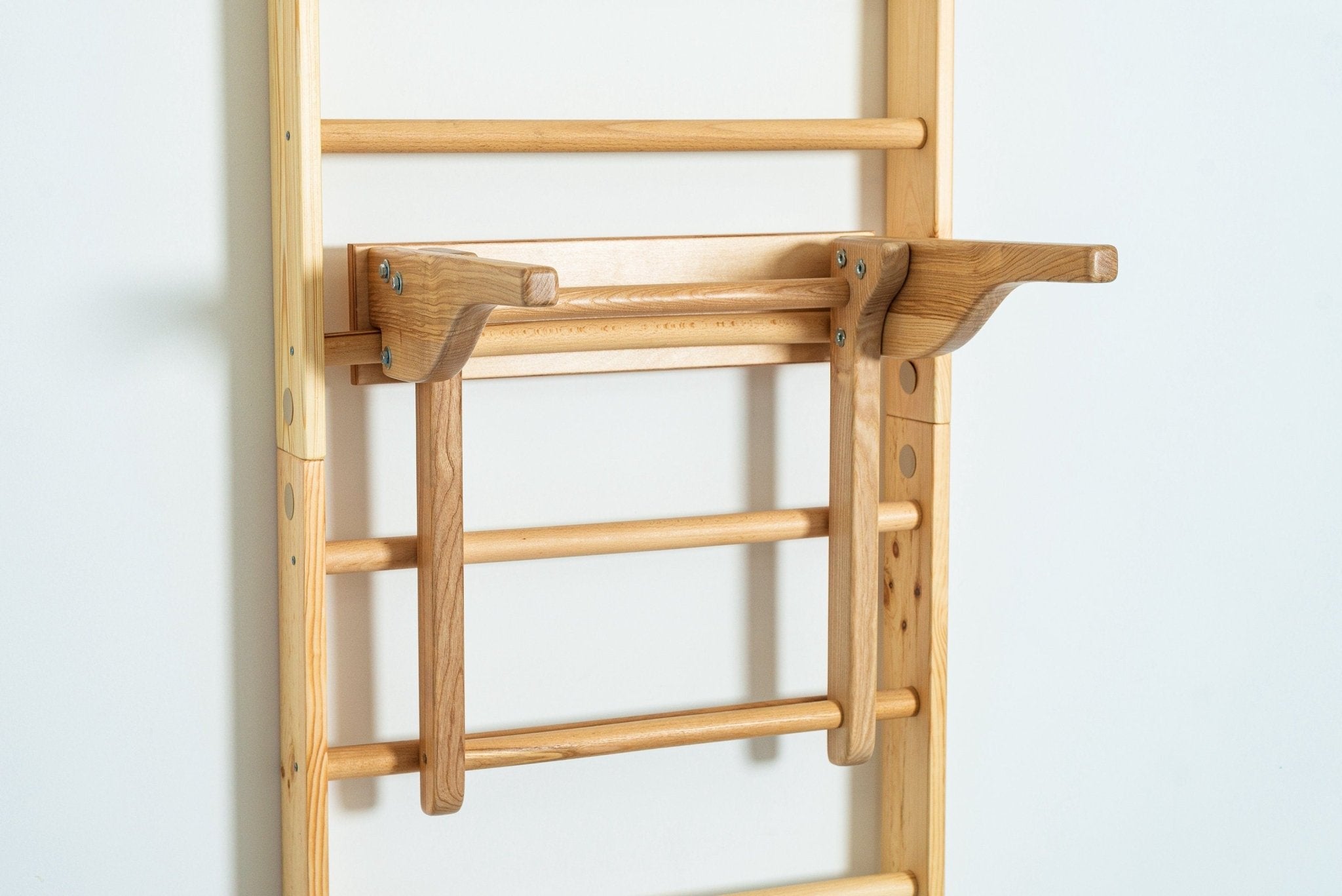 Robust Swedish Ladder/Stall Bar with Wide Pull - Up and Dip Bars - CleverWood