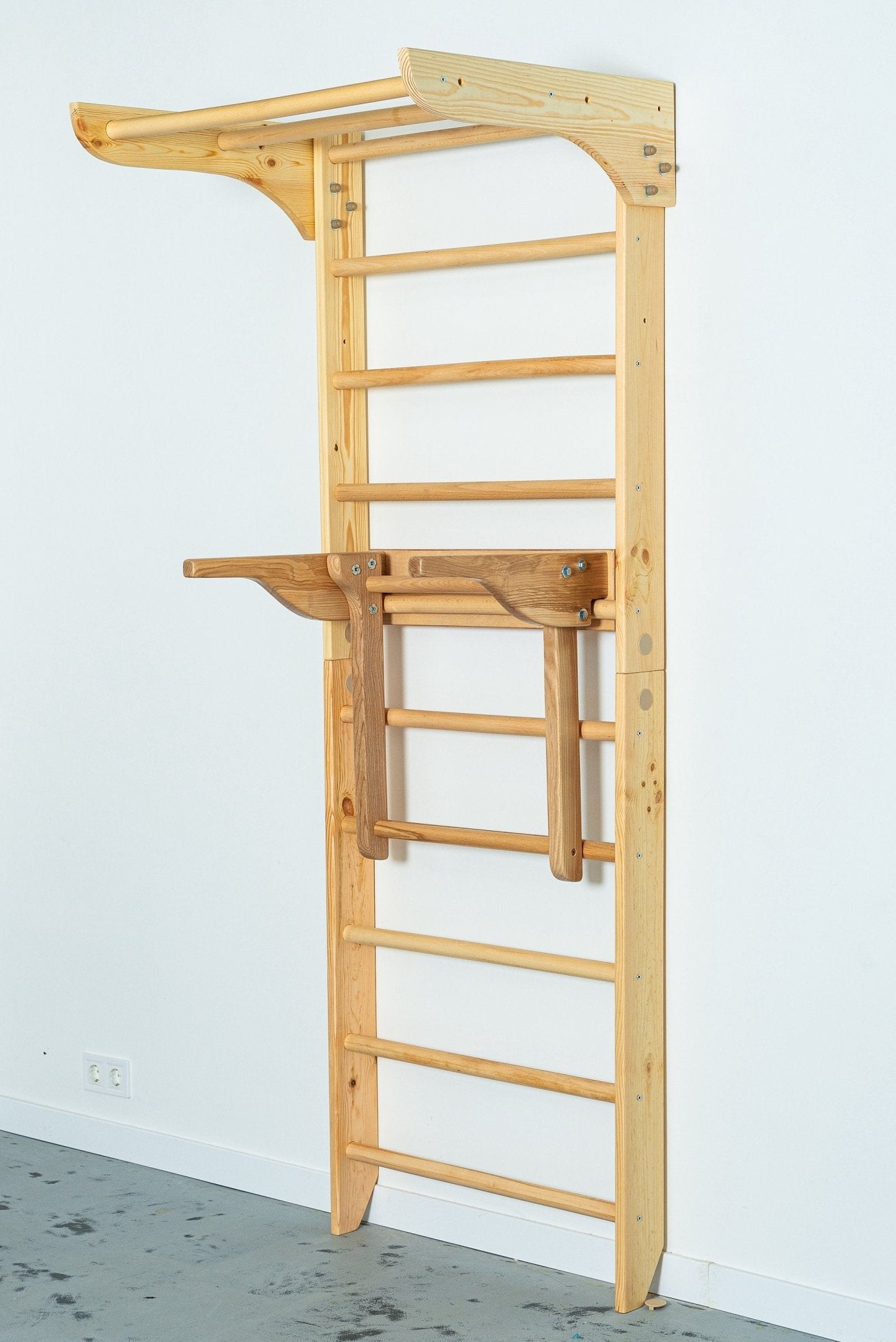 Swedish Ladder with Dip Bars and Pull Up Bar for chin up and Strength Exercises - CleverWood