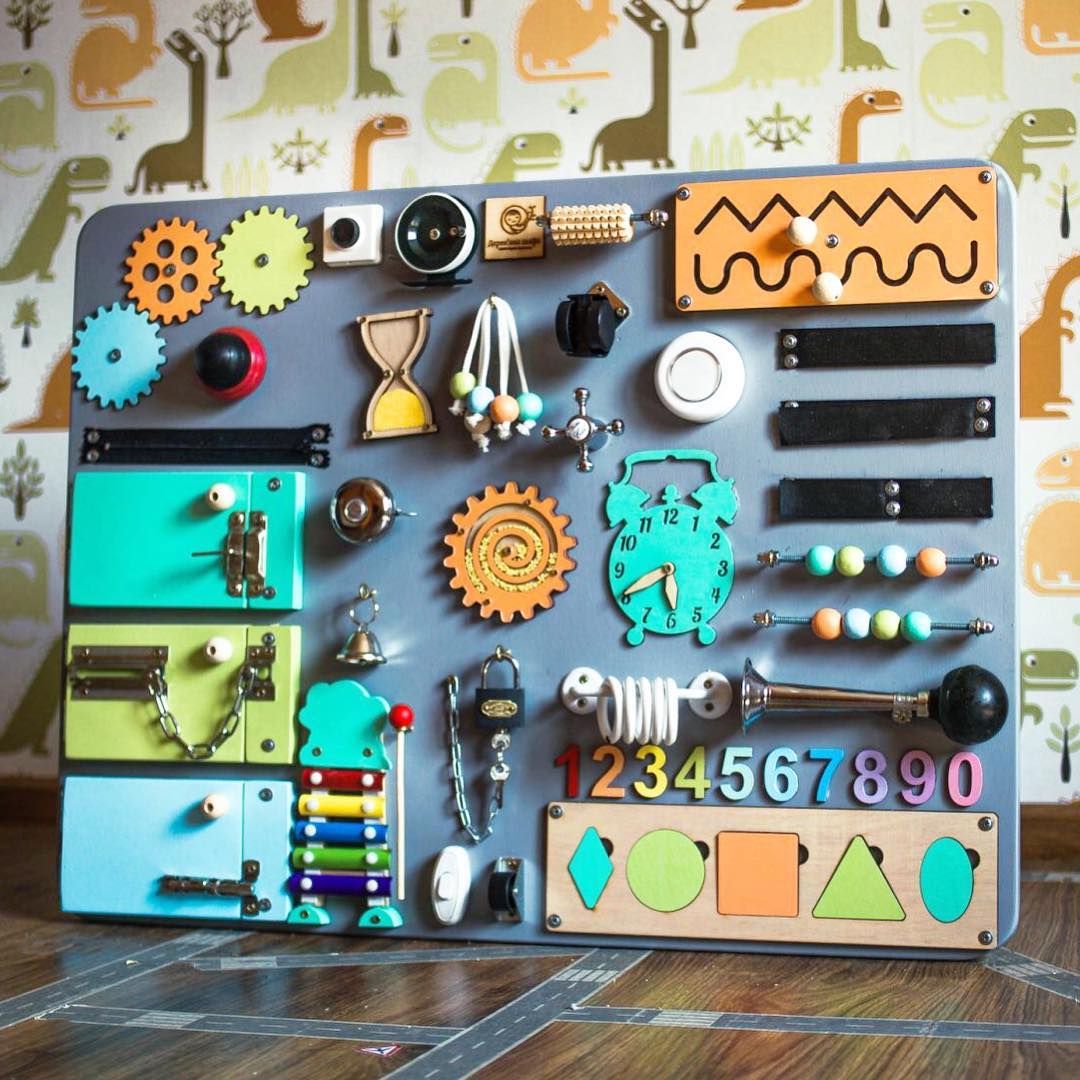 Medium Educational Busy Board for Brain and Motor Skills Development - CleverWood