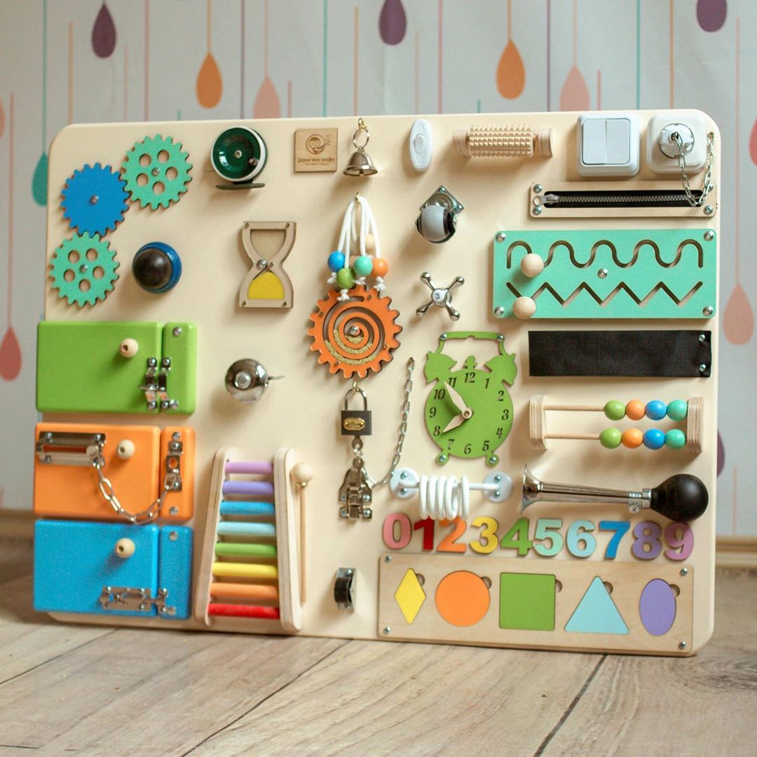 Medium Educational Busy Board for Brain and Motor Skills Development - CleverWood