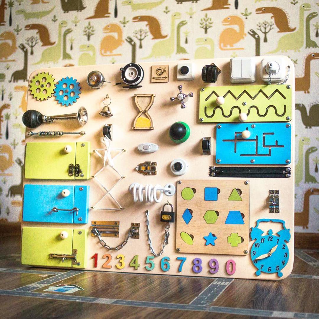 Medium Educational Busy Board for Brain and Motor Skills Development - CleverWood