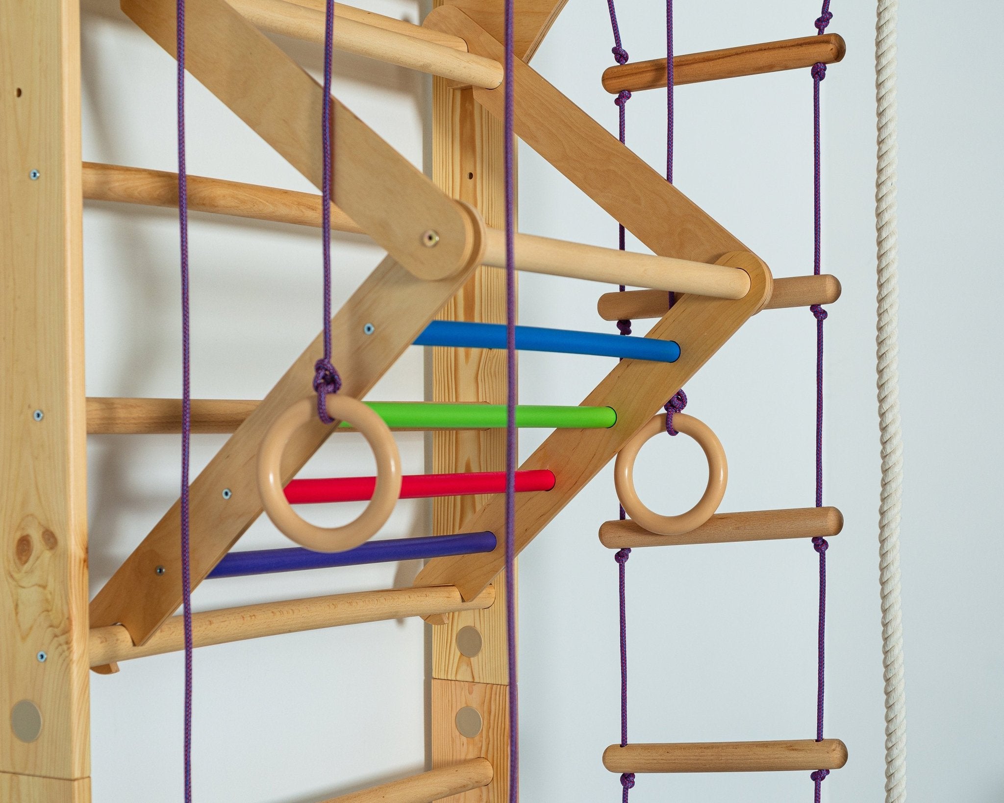 Monkey Triangle for Swedish ladders made of wood - Sport attachments - Equipment for Swedish ladder - CleverWood