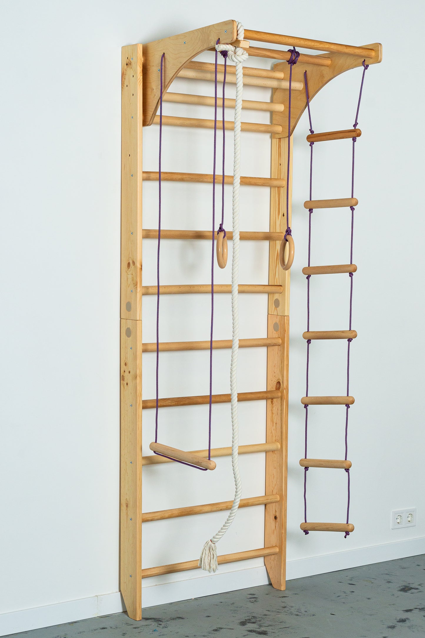 Sport ladder made of natural wood for kids and adults with Adjustable Pull Up Bar