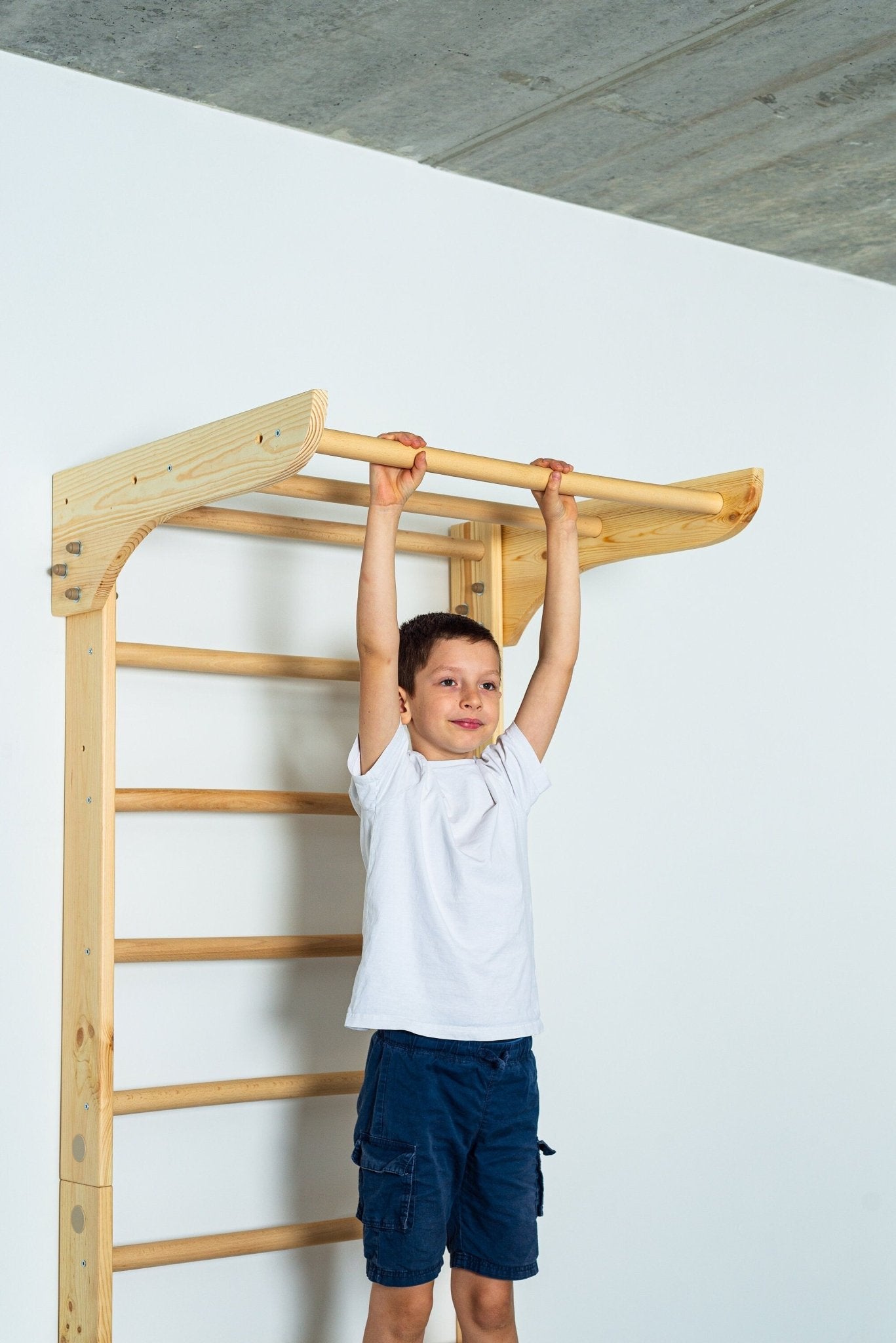 Pull up bars for Swedish ladders made of wood - Sport attachments - Equipment for Swedish ladder - CleverWood