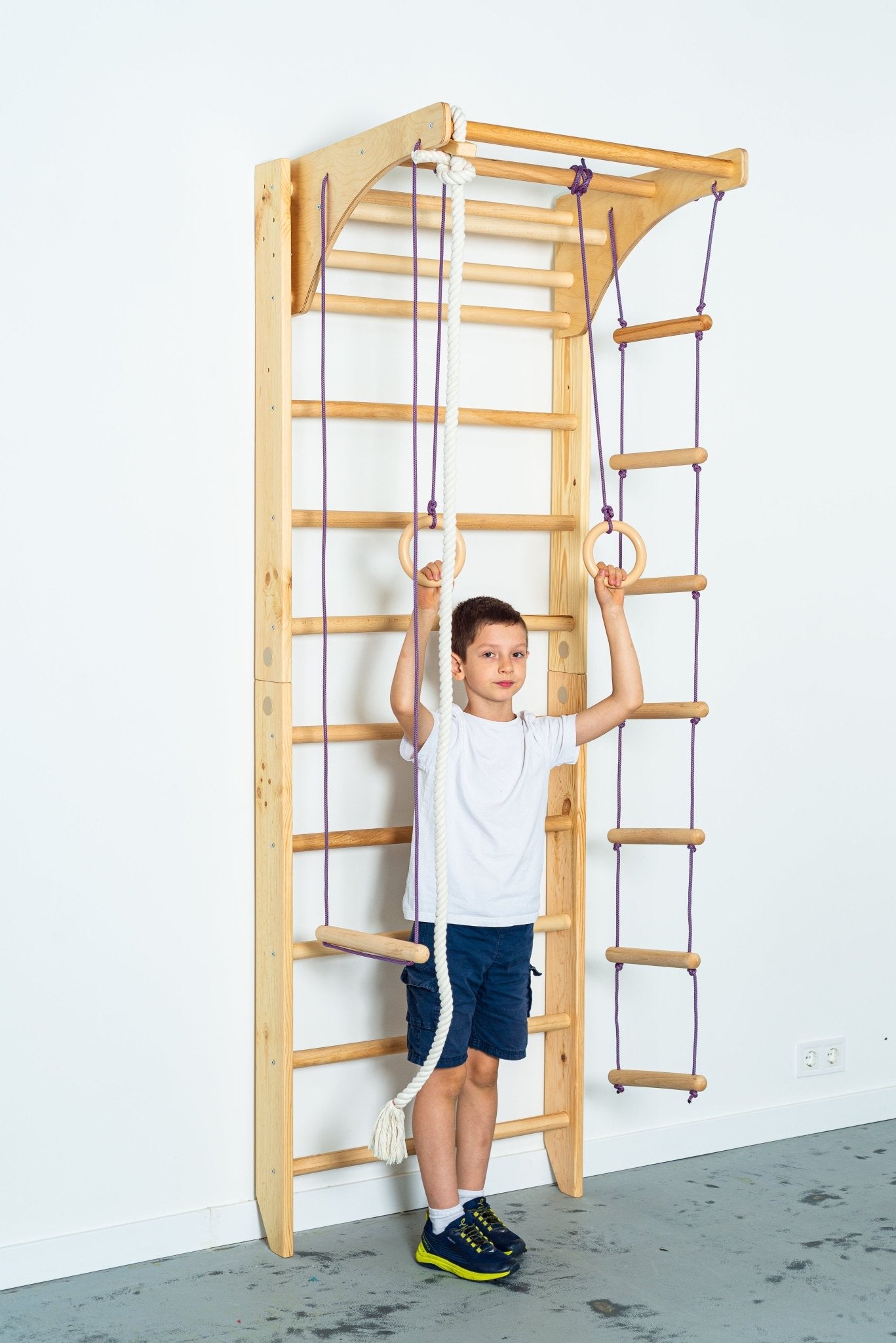 Sport ladder made of natural wood for kids and adults with Adjustable Pull Up Bar - CleverWood